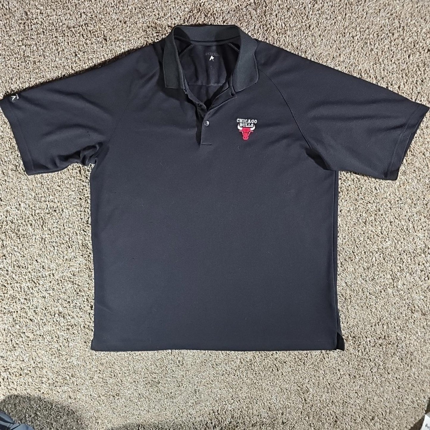 Chicago Bulls Men’s Polo Shirt XL Black Antigua NBA