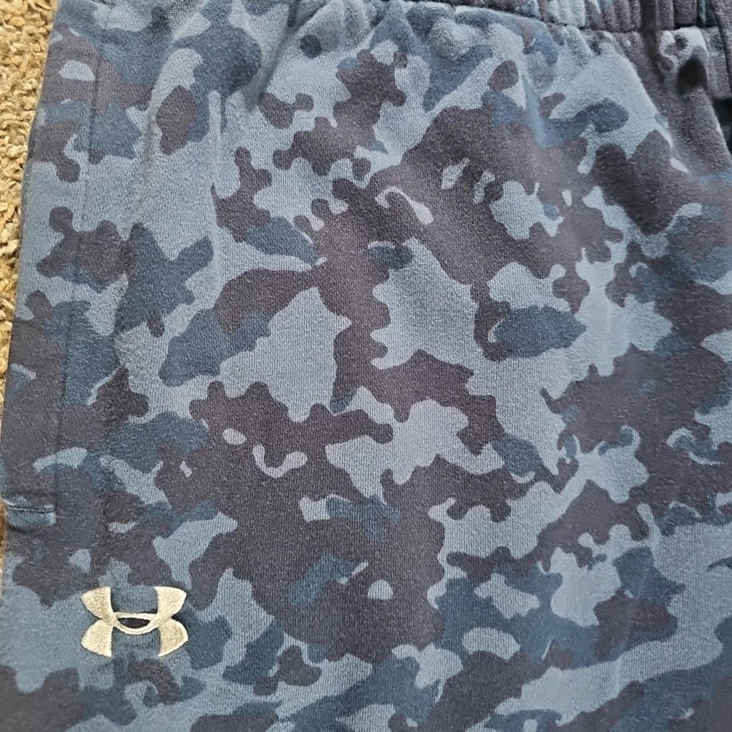 Under Armour XXL blue Camo Sweat Pants