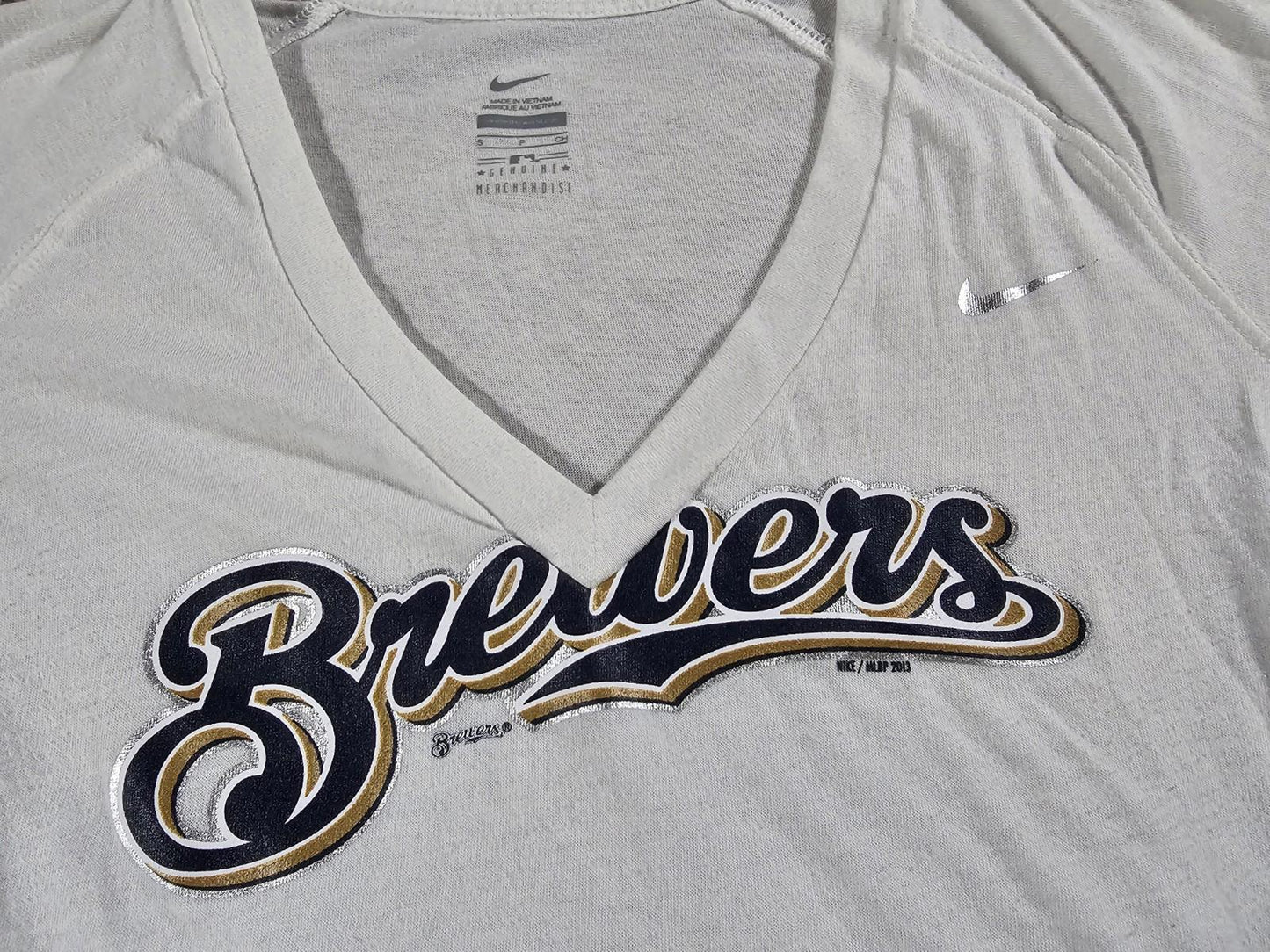 Nike MLB Genuine Merchandise Milwaukee Brewers Vneck S 2013