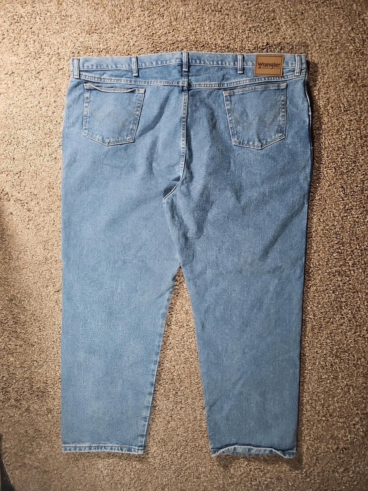 Wrangler Rugged Wear 52x30 Blue Jeans