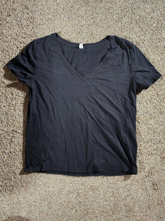 BP Black Vneck Tshirt Medium