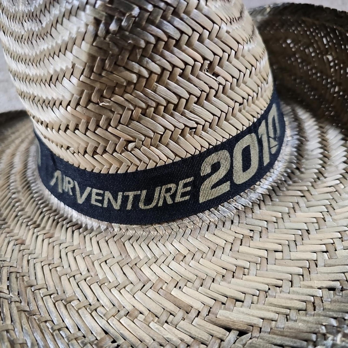 2010 EAA OSHKOSH AIRVENTURE  Straw Hat OSFA