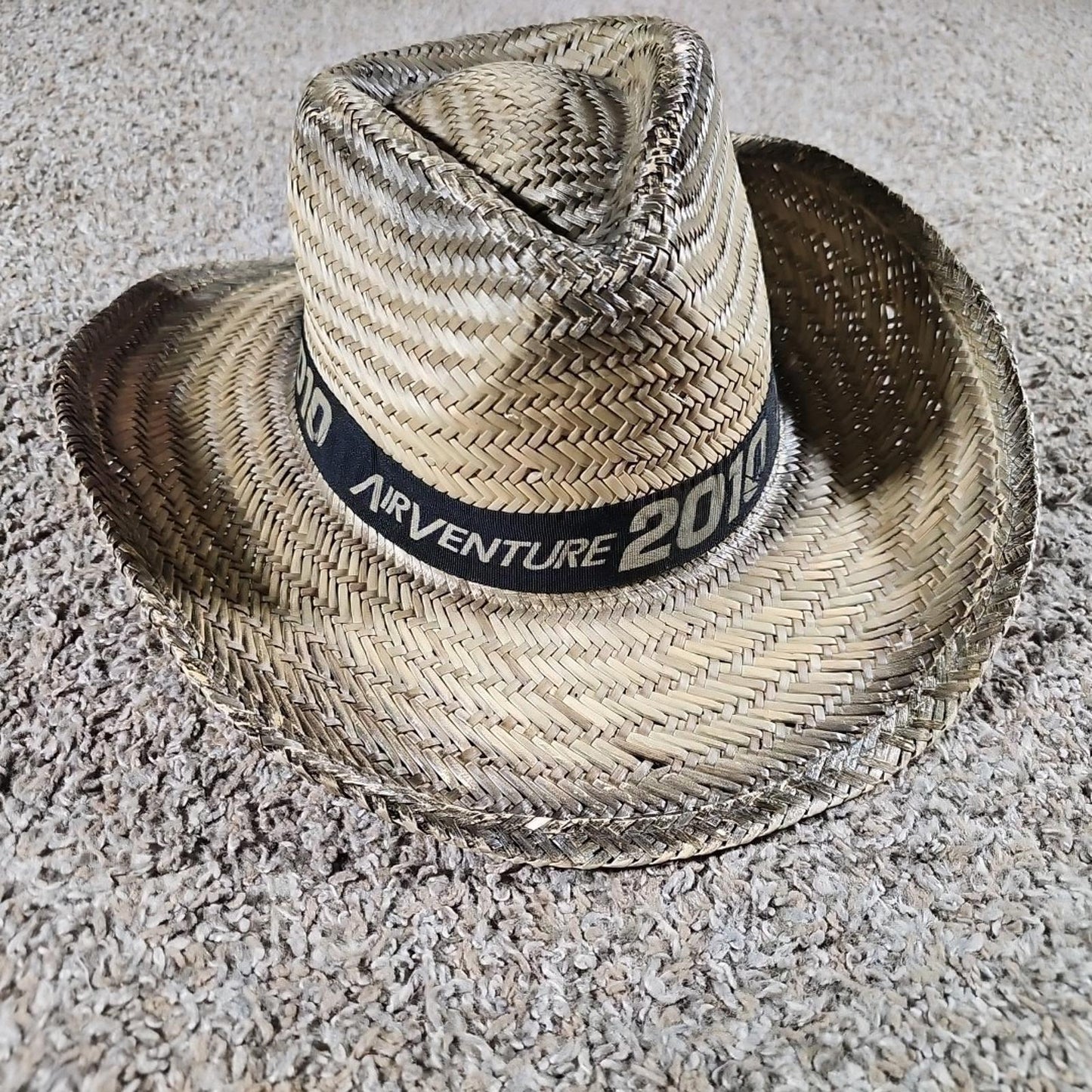 2010 EAA OSHKOSH AIRVENTURE  Straw Hat OSFA