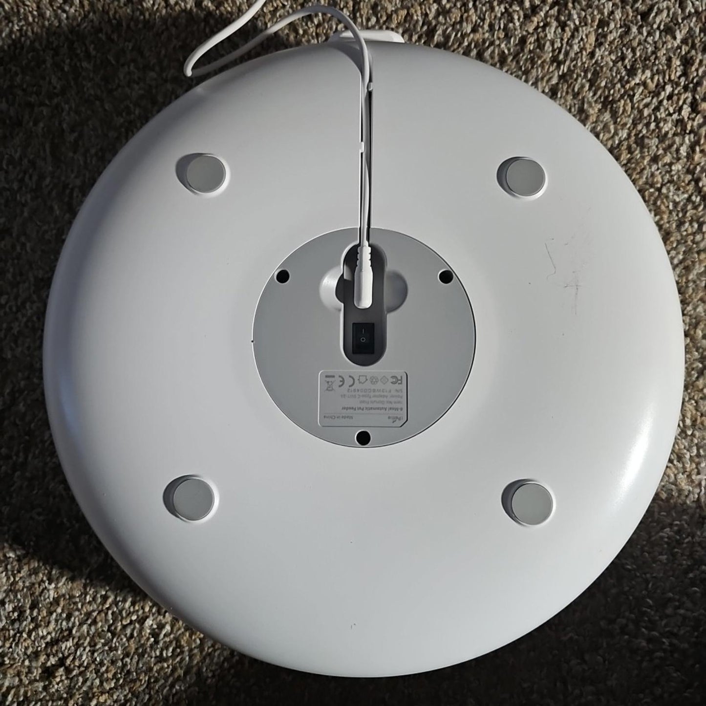 Ipettie 6 Meal Automaric Pet Feeder