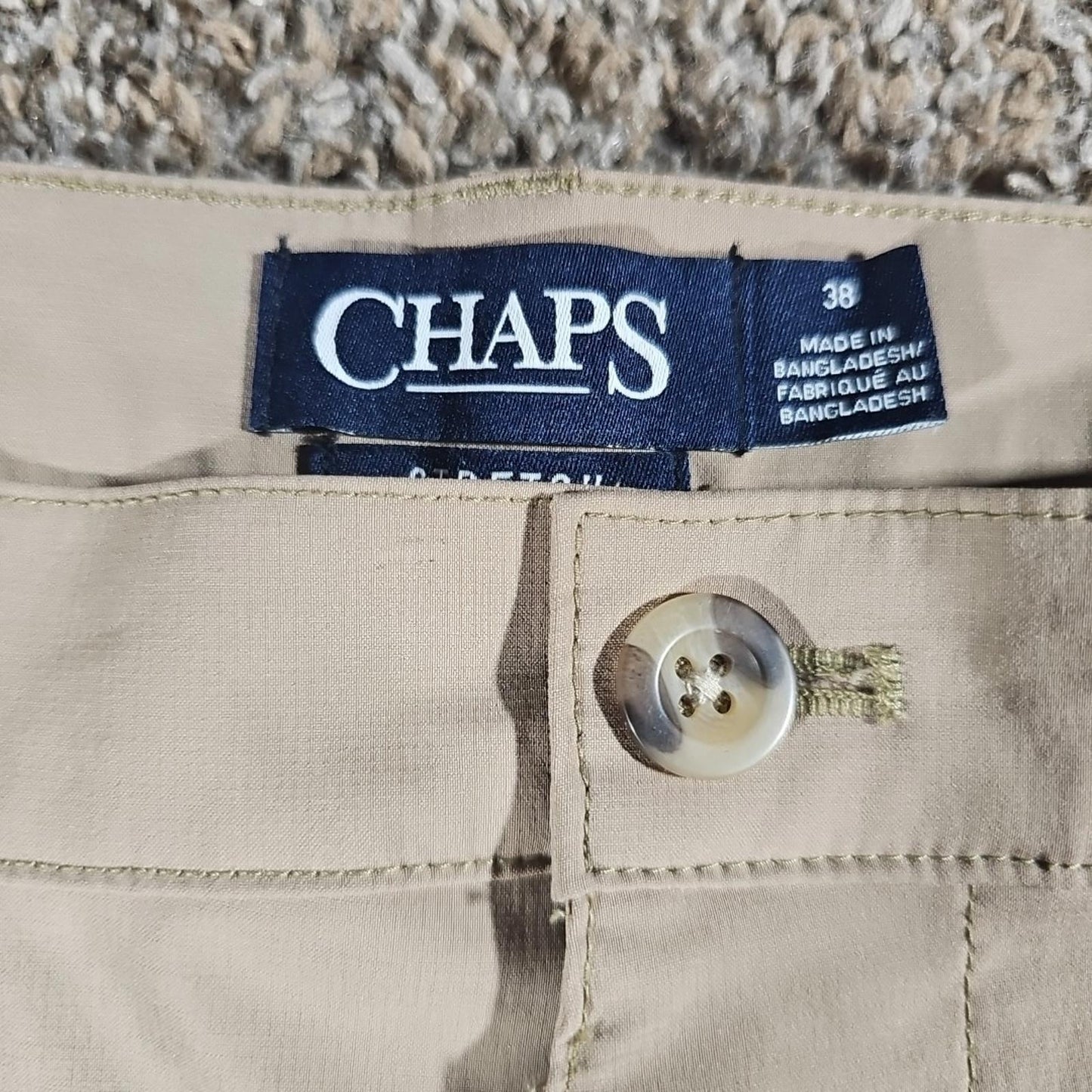Chaps Sz 38 Stretch Khaki Golf Shorts