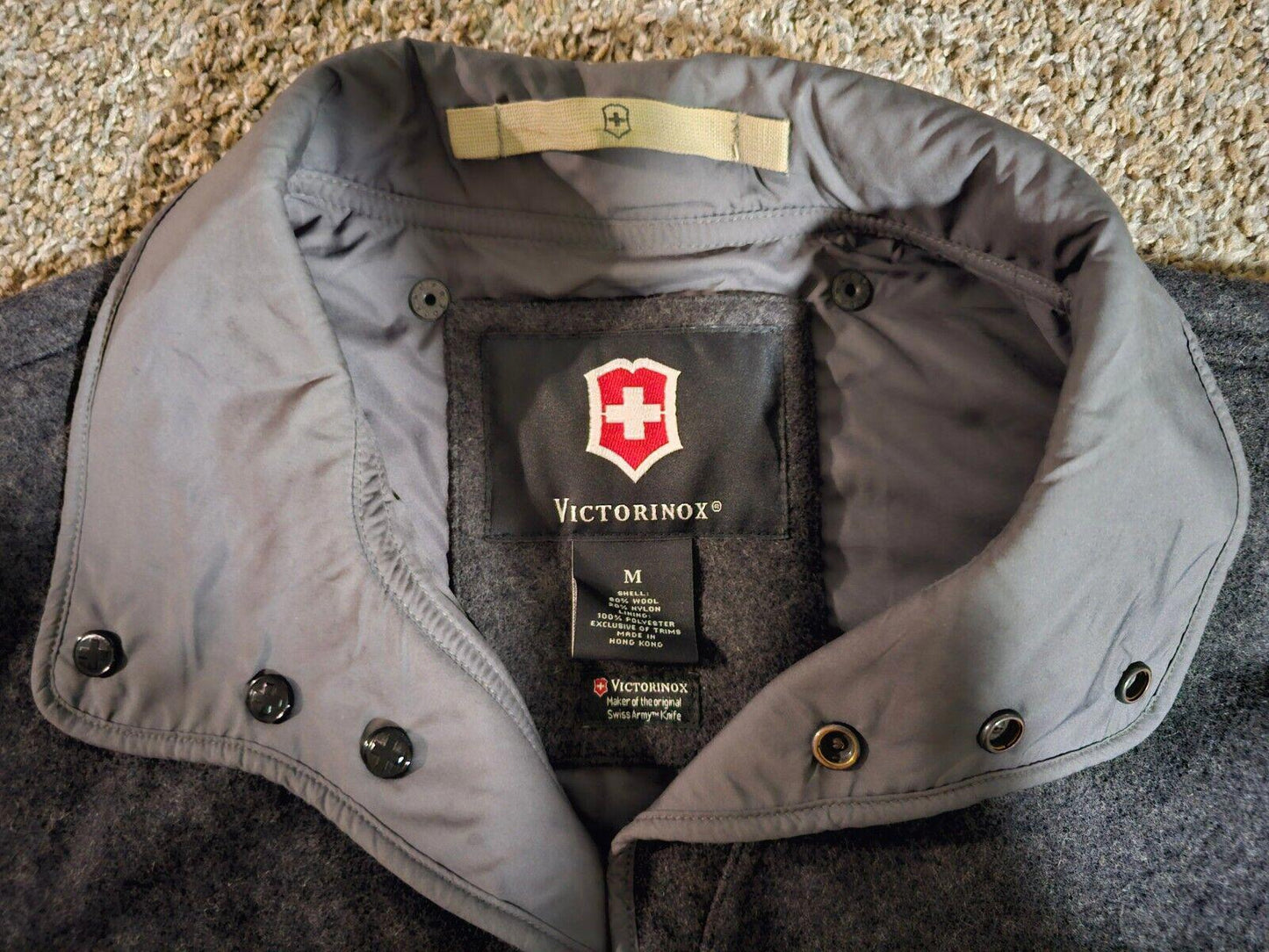 Victorinox wool jacket shirt open arm pits Medium