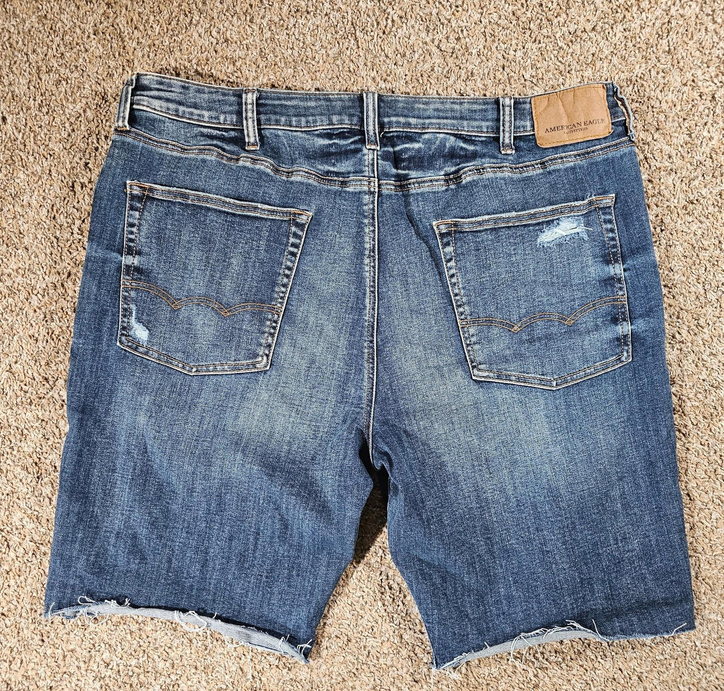 American Eagle Destroyed Cutoff Jeans Size 42