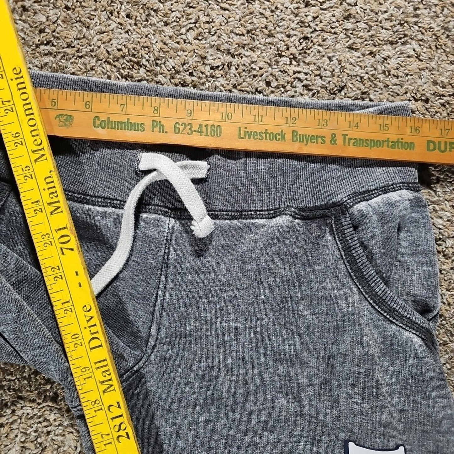Pigeon Forge XL Capri Sweatpants