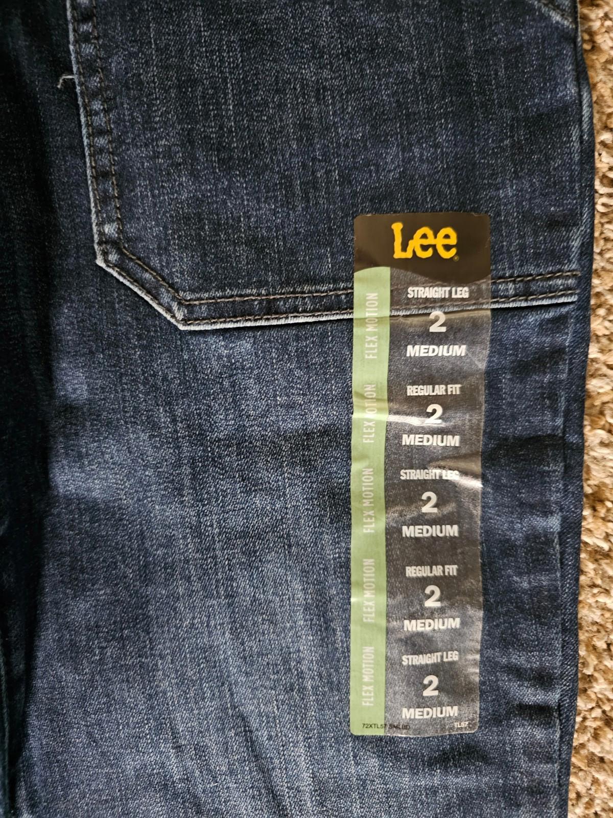 lee flex motion pants Regular Fit straight leg 2 Medium NWT Jeans