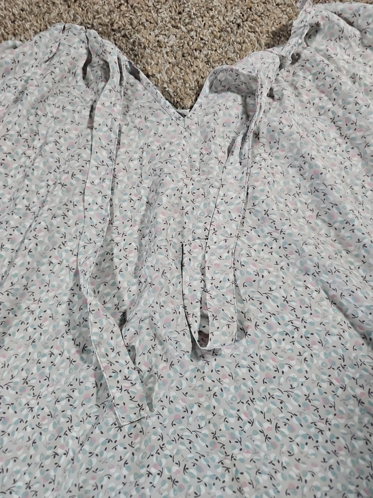 Lauren Conrad Blue And White Floral Tank Top MEDIUM