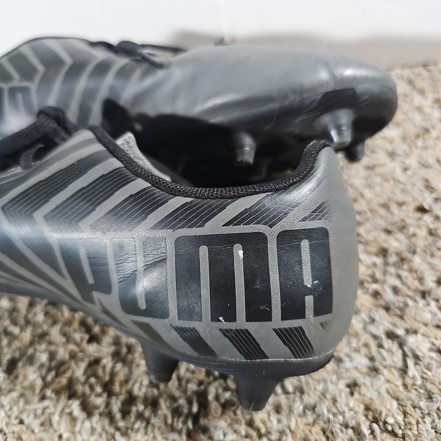 Puma Soccer Cleats US 6.5 UK 5.5 106704-03 Gray Black