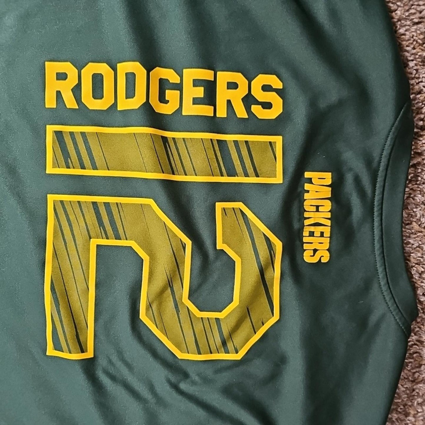 Aaron Rodgers #12 NFL Team Apparel Tshirt Green SEE MEASUREMENTS