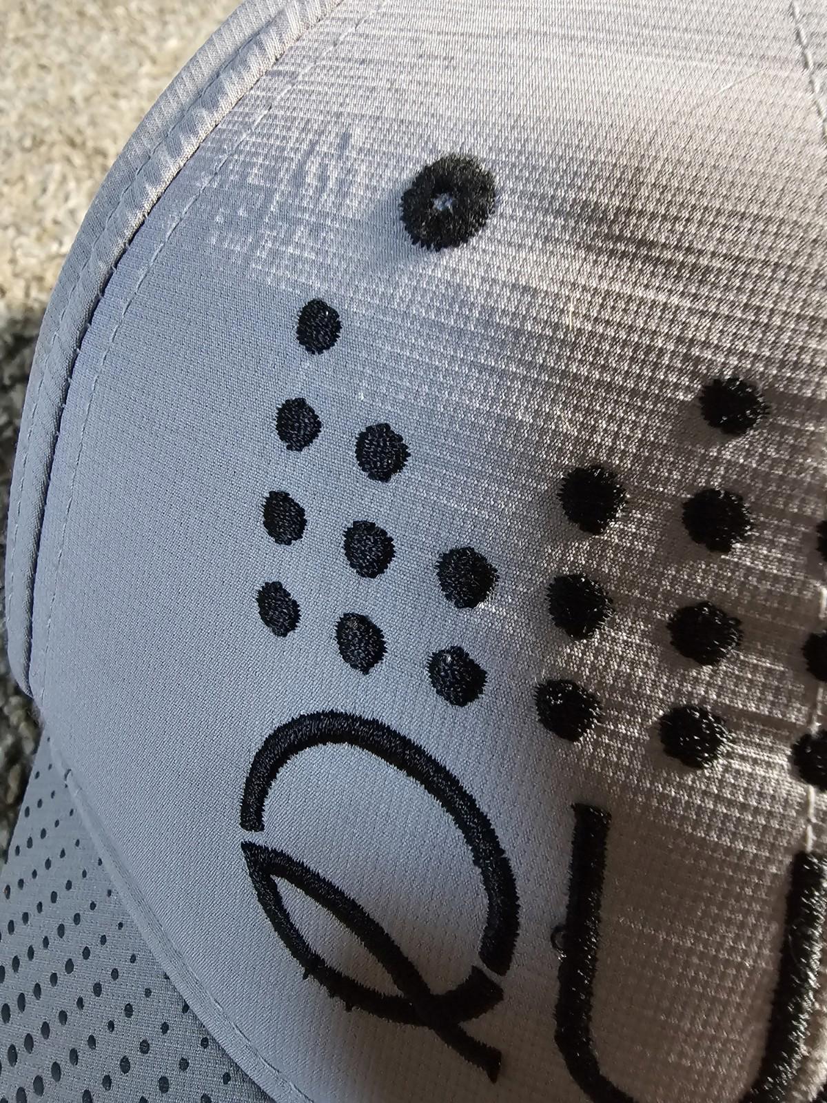 Quake CapAmerica Golf hat