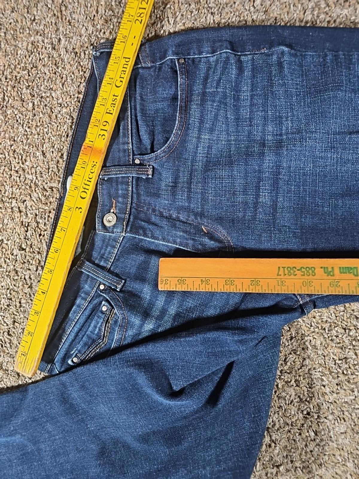 Levis 505 Straight Leg 10M Jeans