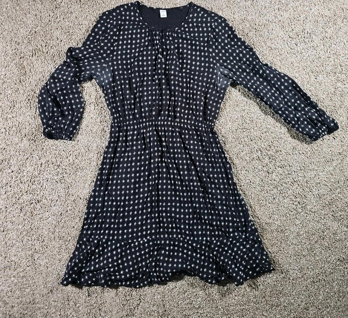 Old Navy Medium LS Black Dress
