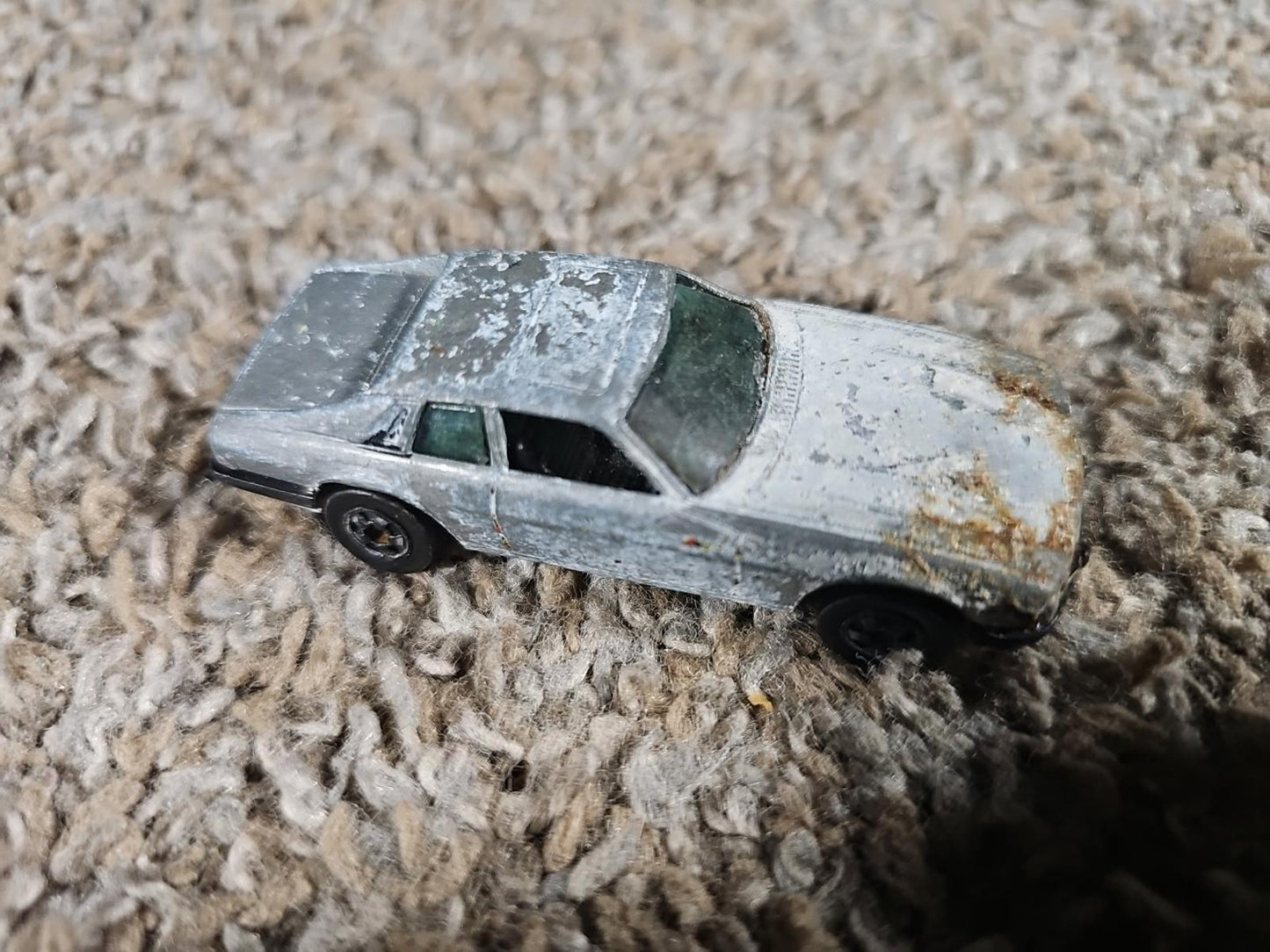 1977 Hot Wheels Jaguar xJ5 Diecast Hong Kong
