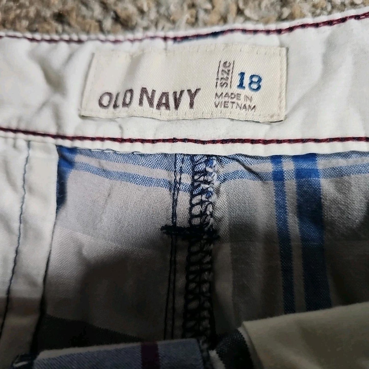 Old Navy Sz 18 Shorts 28W