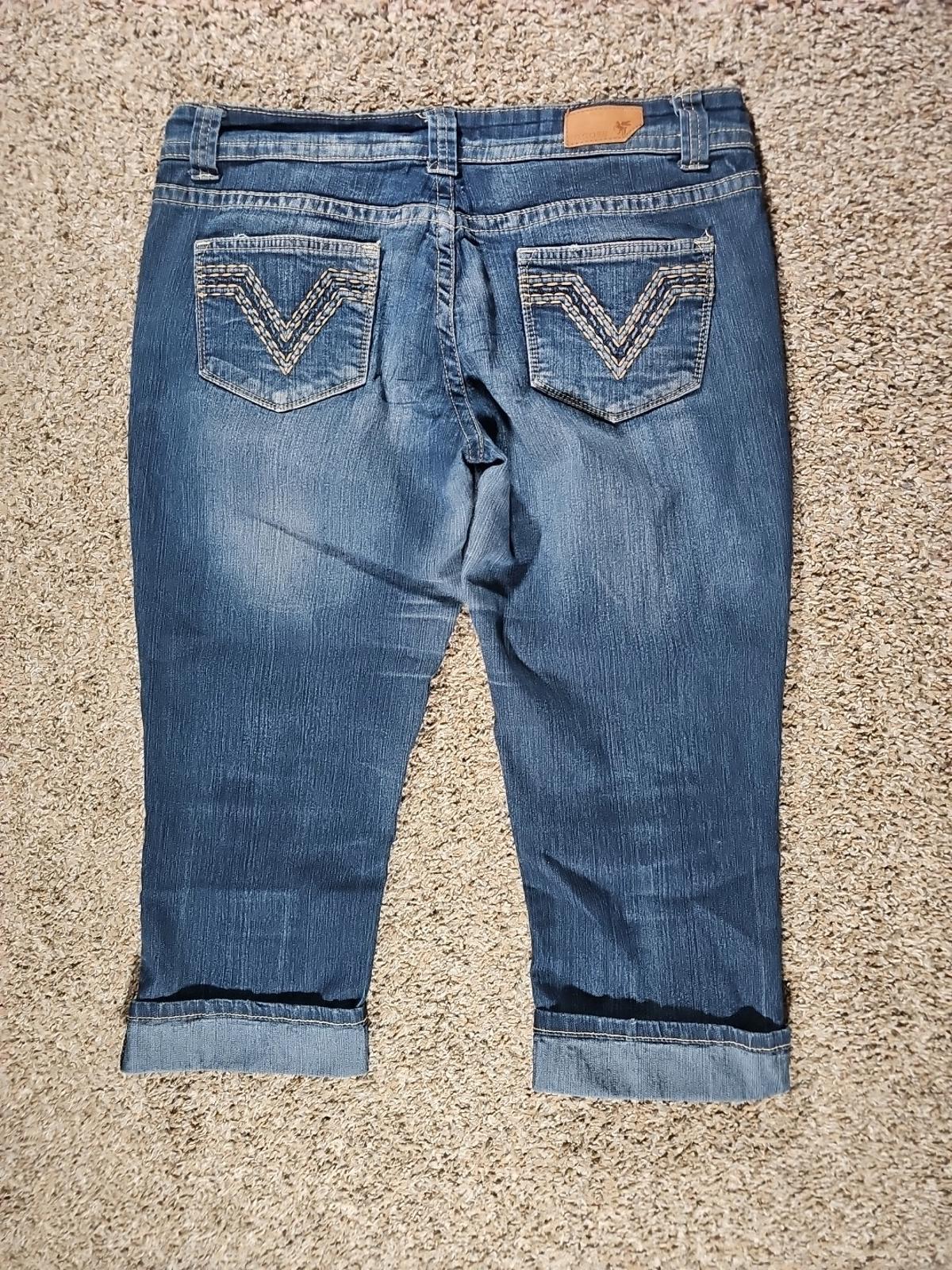 Vigoss Jeans Mid Rise Capri Cuffed Women's Juniors Size 11