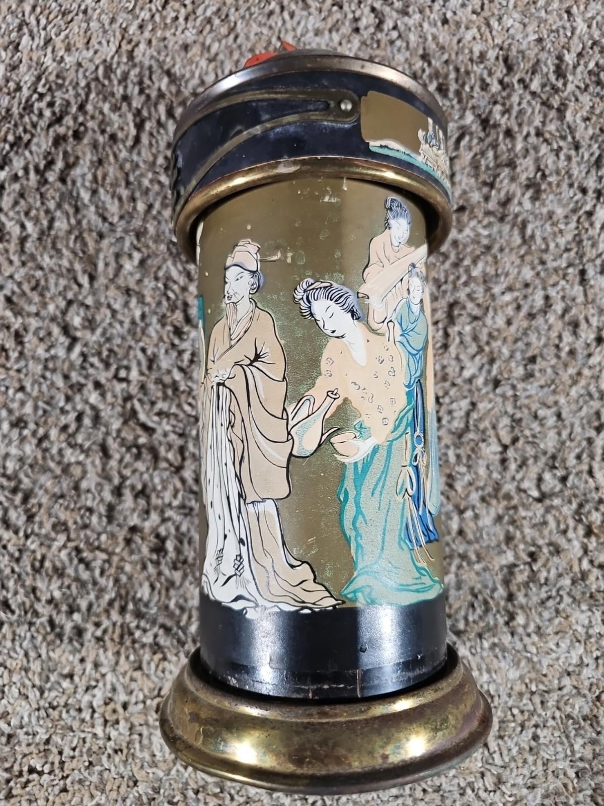VINTAGE ASIAN JAPANESE MUSICAL DECANTER GEISHA KNIGHTS HORSES
