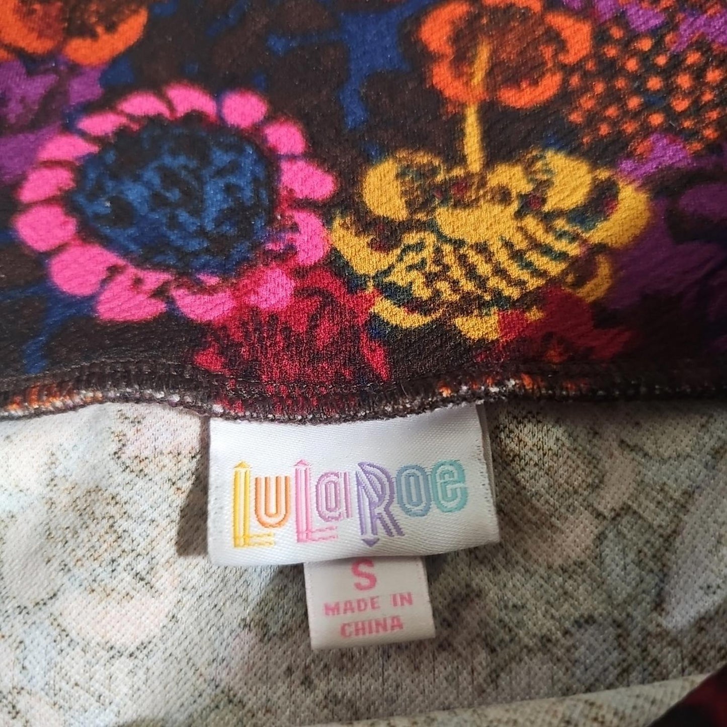 LuLaRoe Cassie Skirt Small Multicolor Floral Knee Length Unlined Pull On