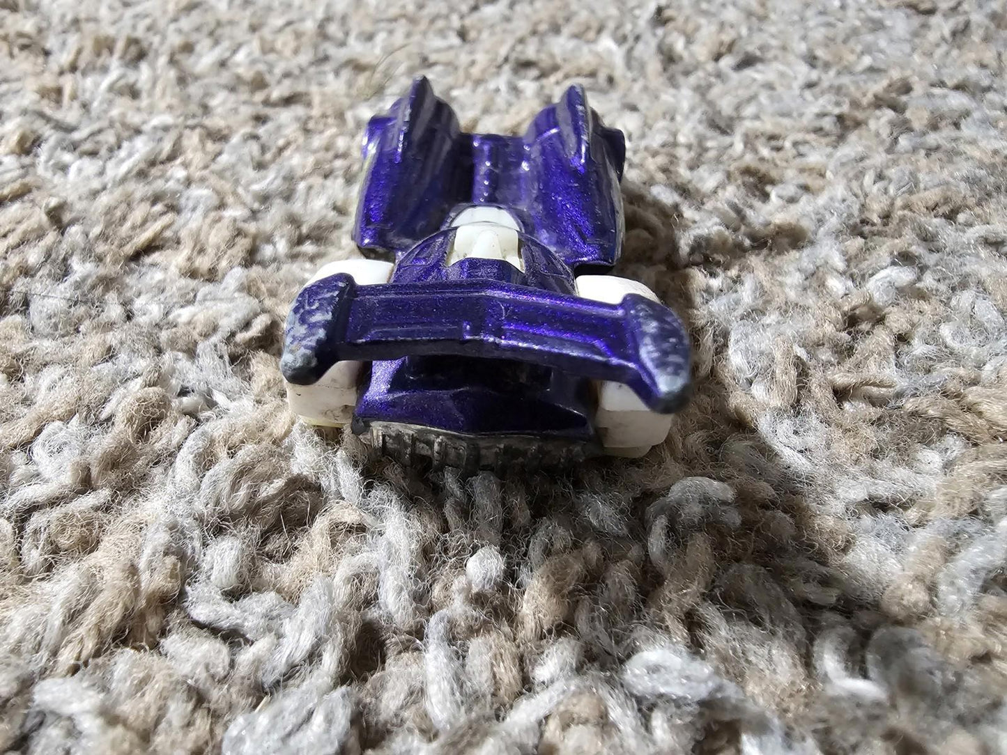 2015 HOT WHEELS OLLIE ROCKET PURPLE 1:64 DIECAST