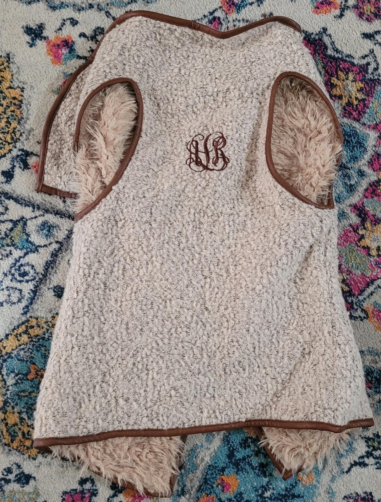 Love Tree Women's S Faux Fur Sherpa Wool Acrylic Open Vest