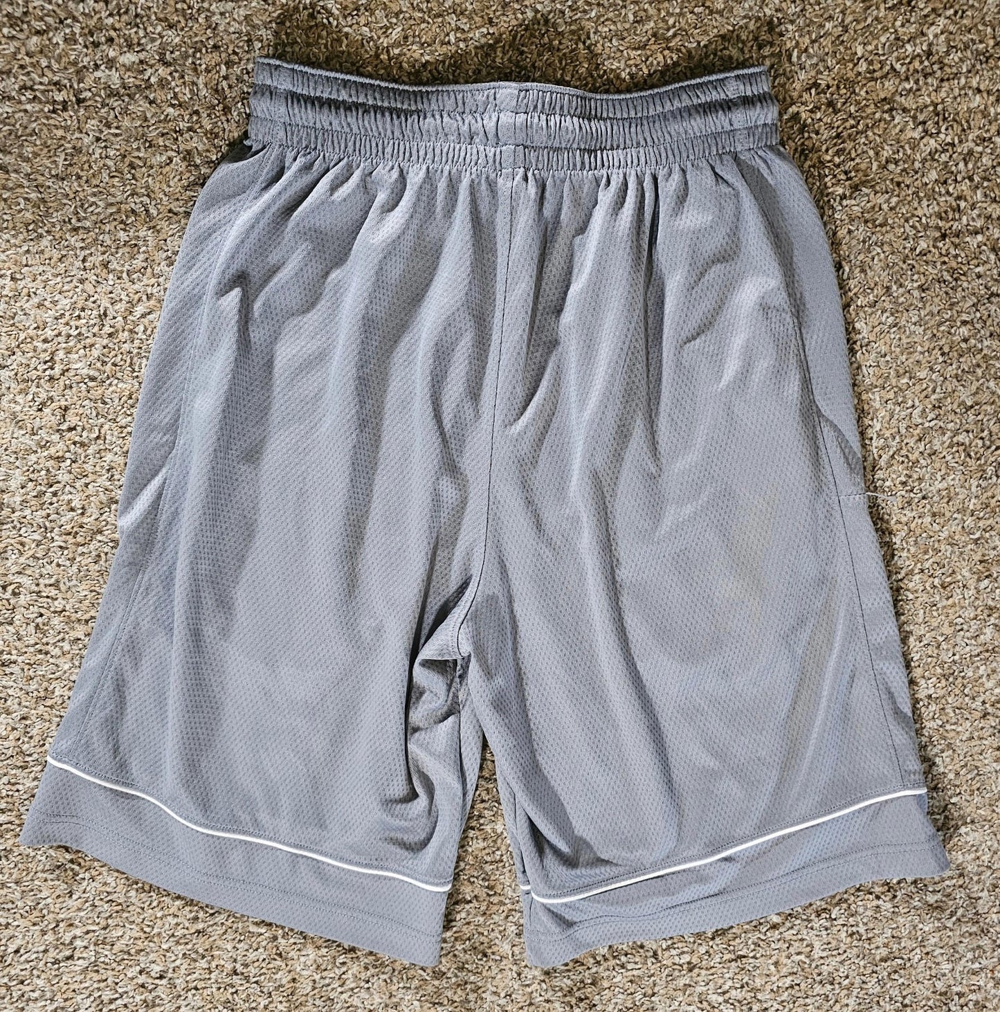 Gray Nike Dri Fit drawstring athletic shorts S