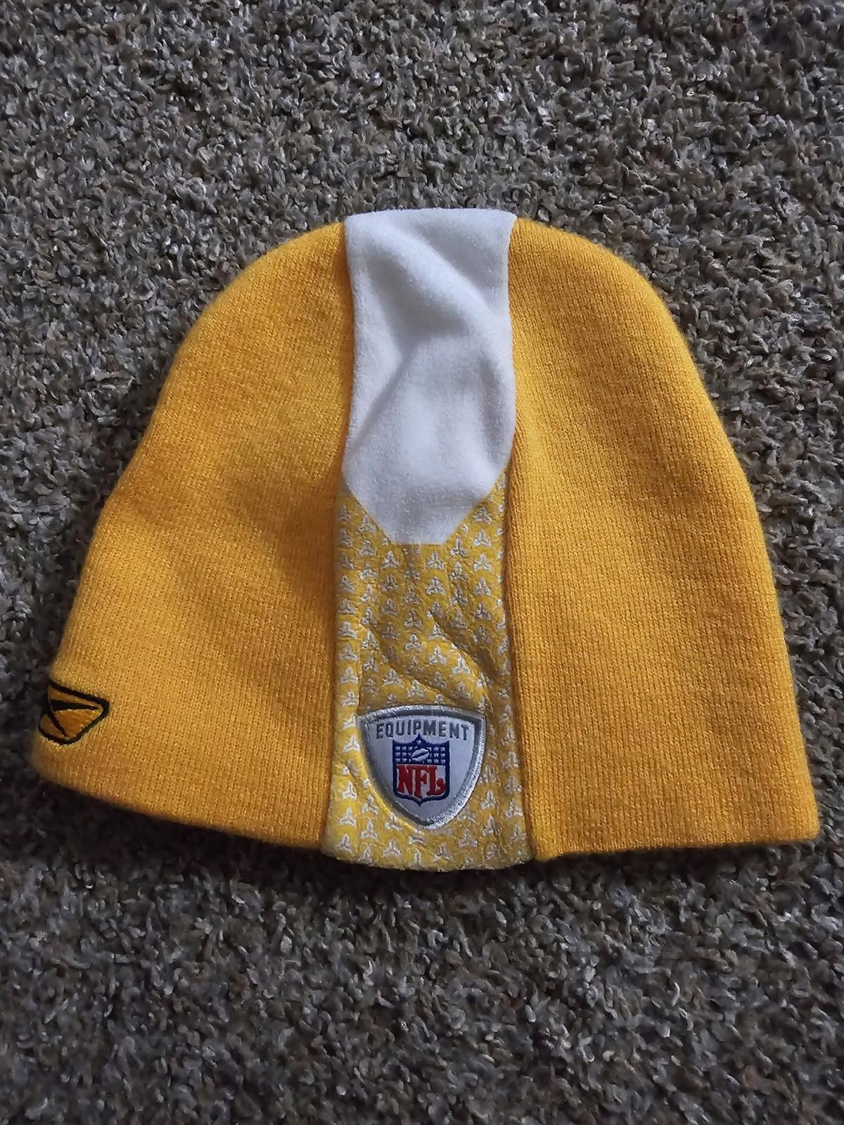 Reebok Authentic Sideline Green Bay Packers Beanie