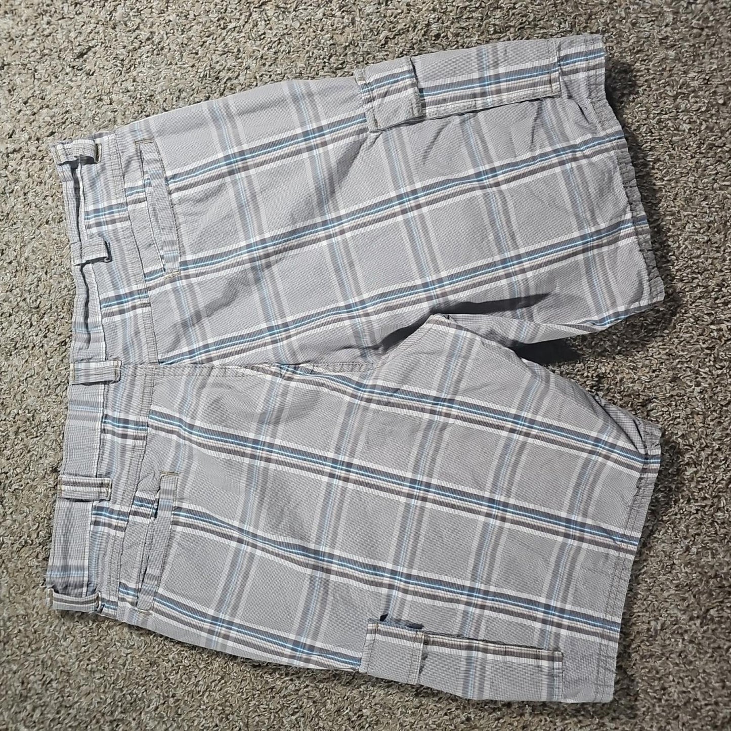 Wrangler Sz 36 Gray Blue Windowpane Cargo Shorts