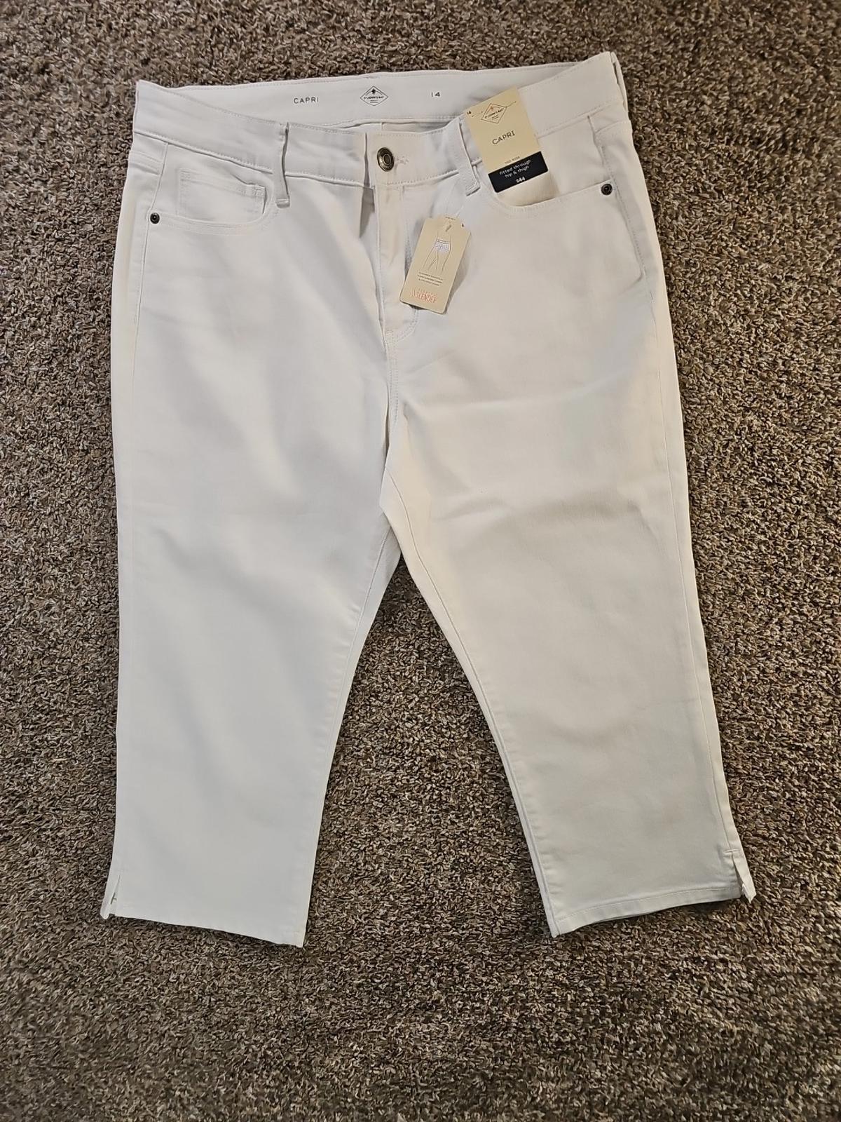 St. John’s Bay MidRise Capri Jeans 14 White Stretch NWT NWD