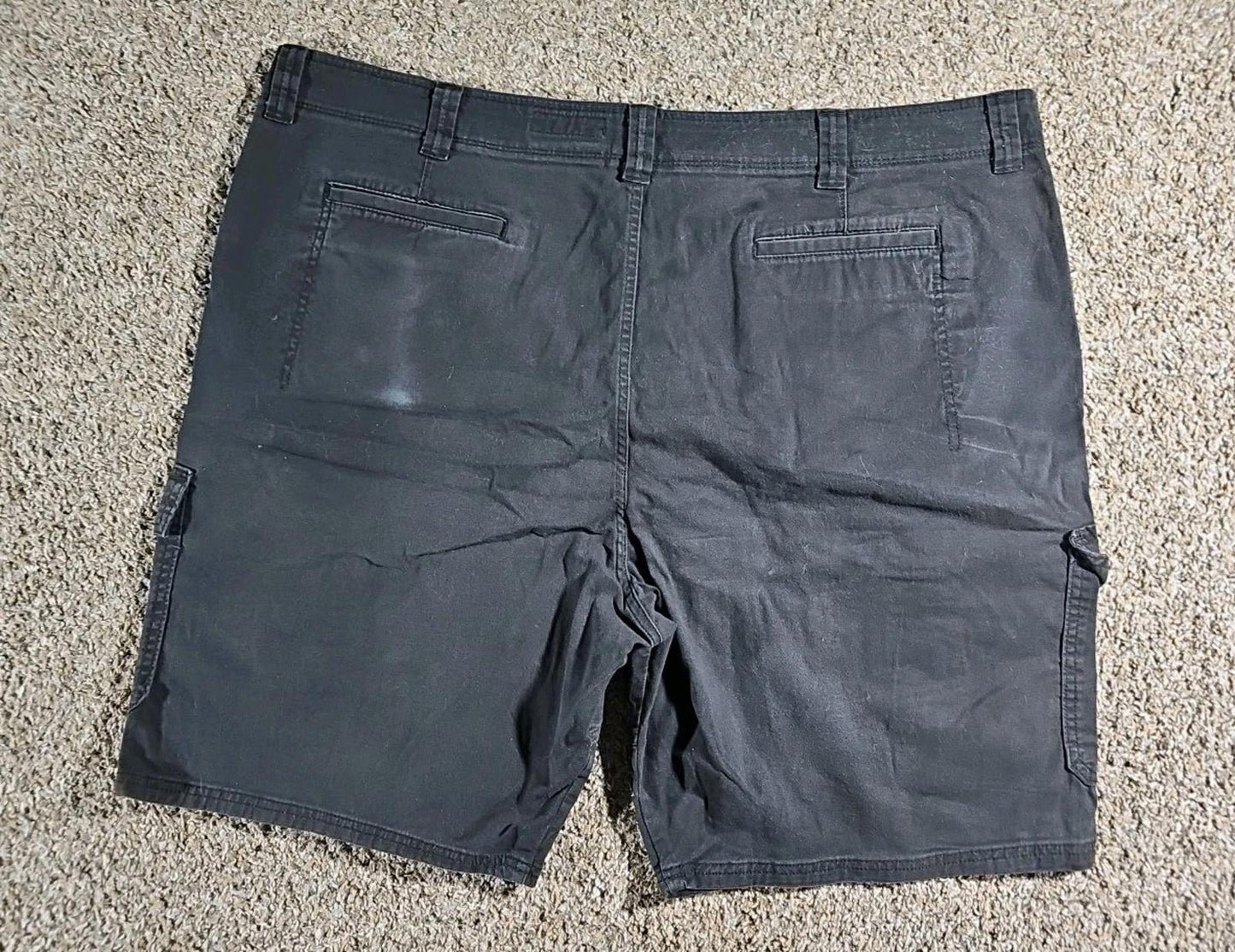 Wrangler Relaxed Fit Sz 46 Black Cargo Shorts