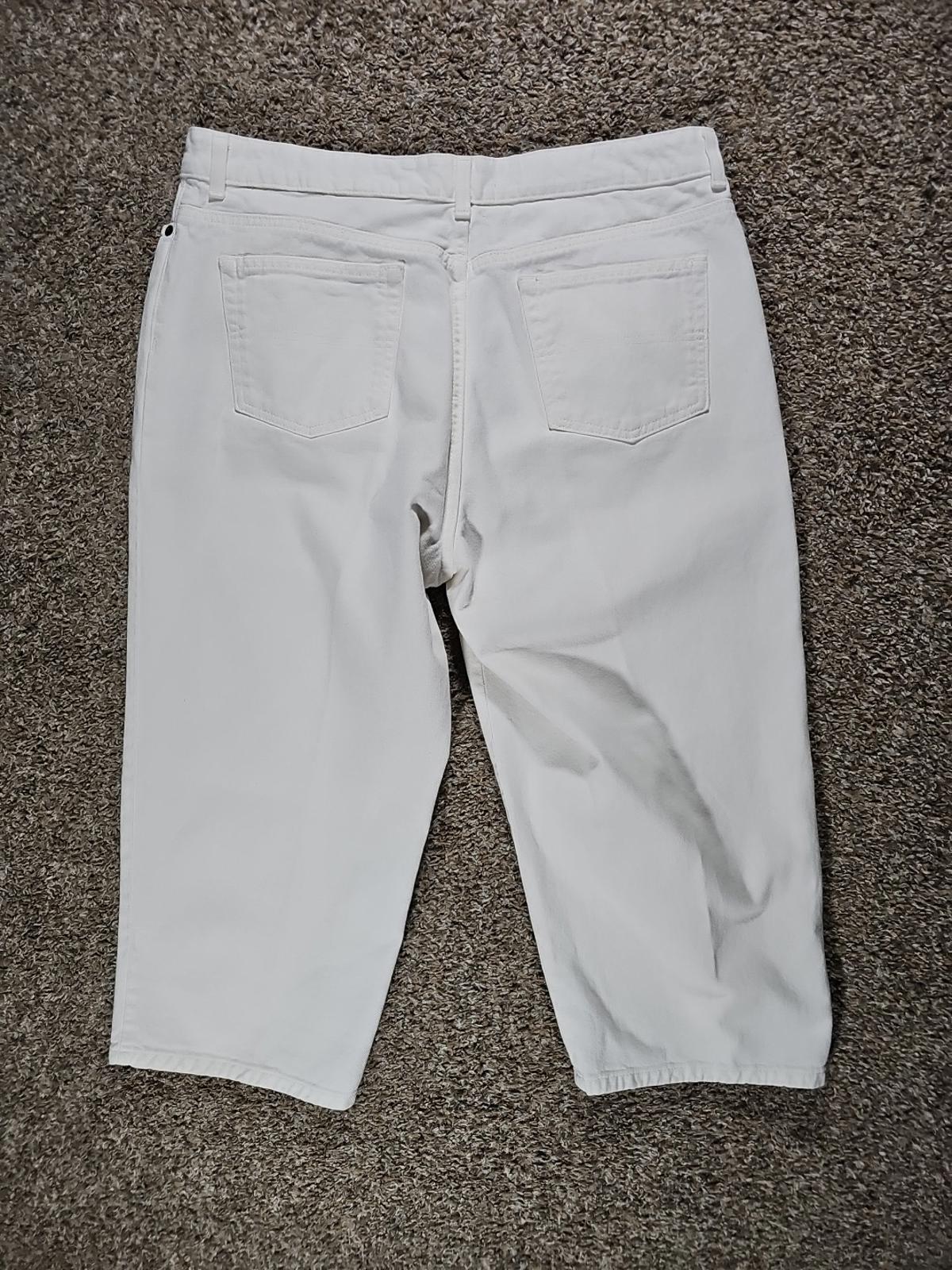 LL Bean Classic Fit 16 Petite White Jeans