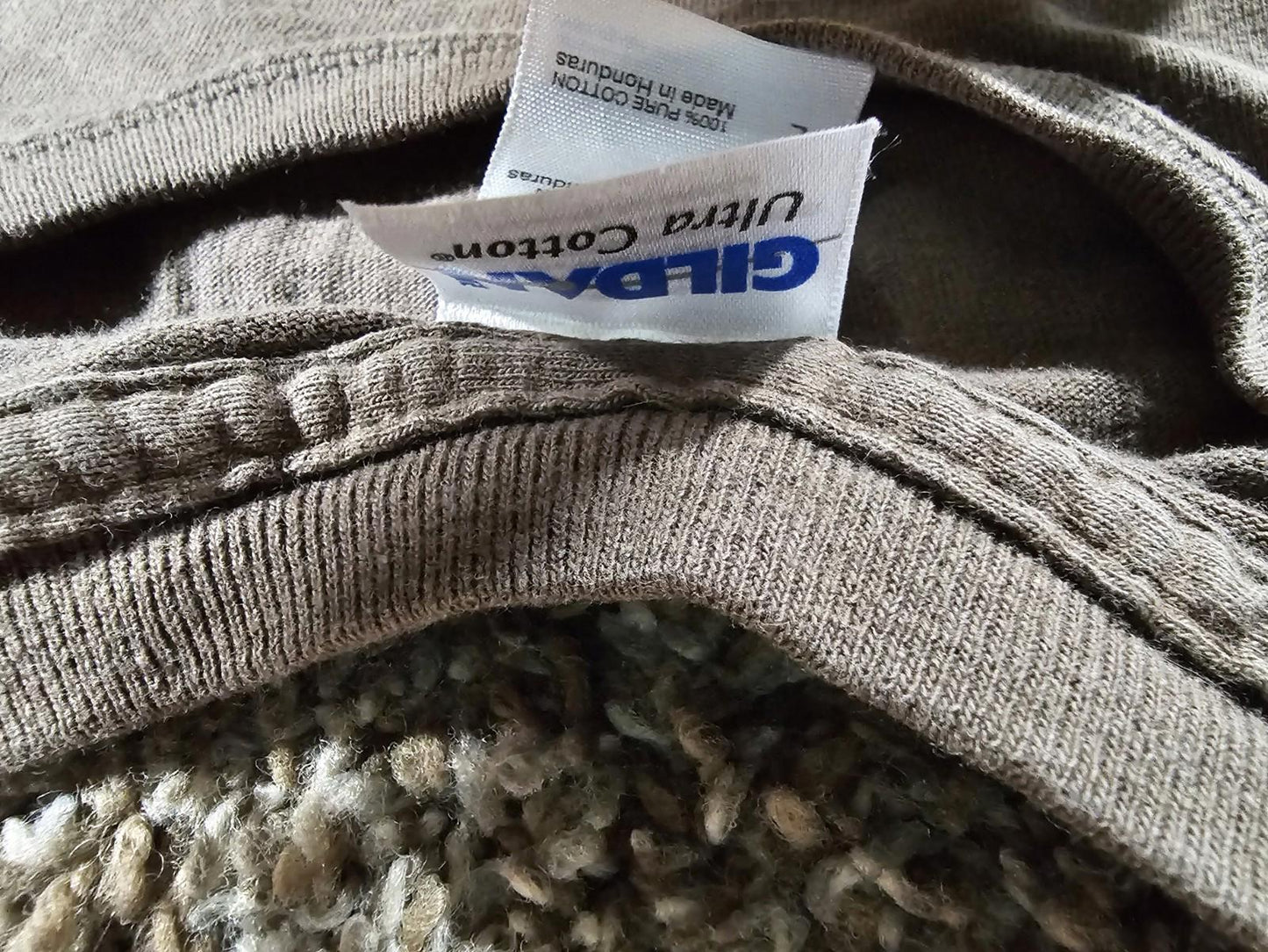 Air Corps Large Gildan Green Tshirt