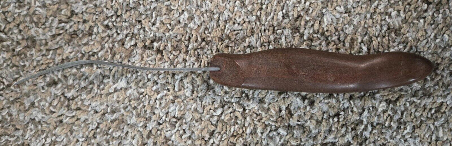 CUTCO No. 26 Chefs Carving, Serving Fork Dinner Utensil Brown Handle Made In USA