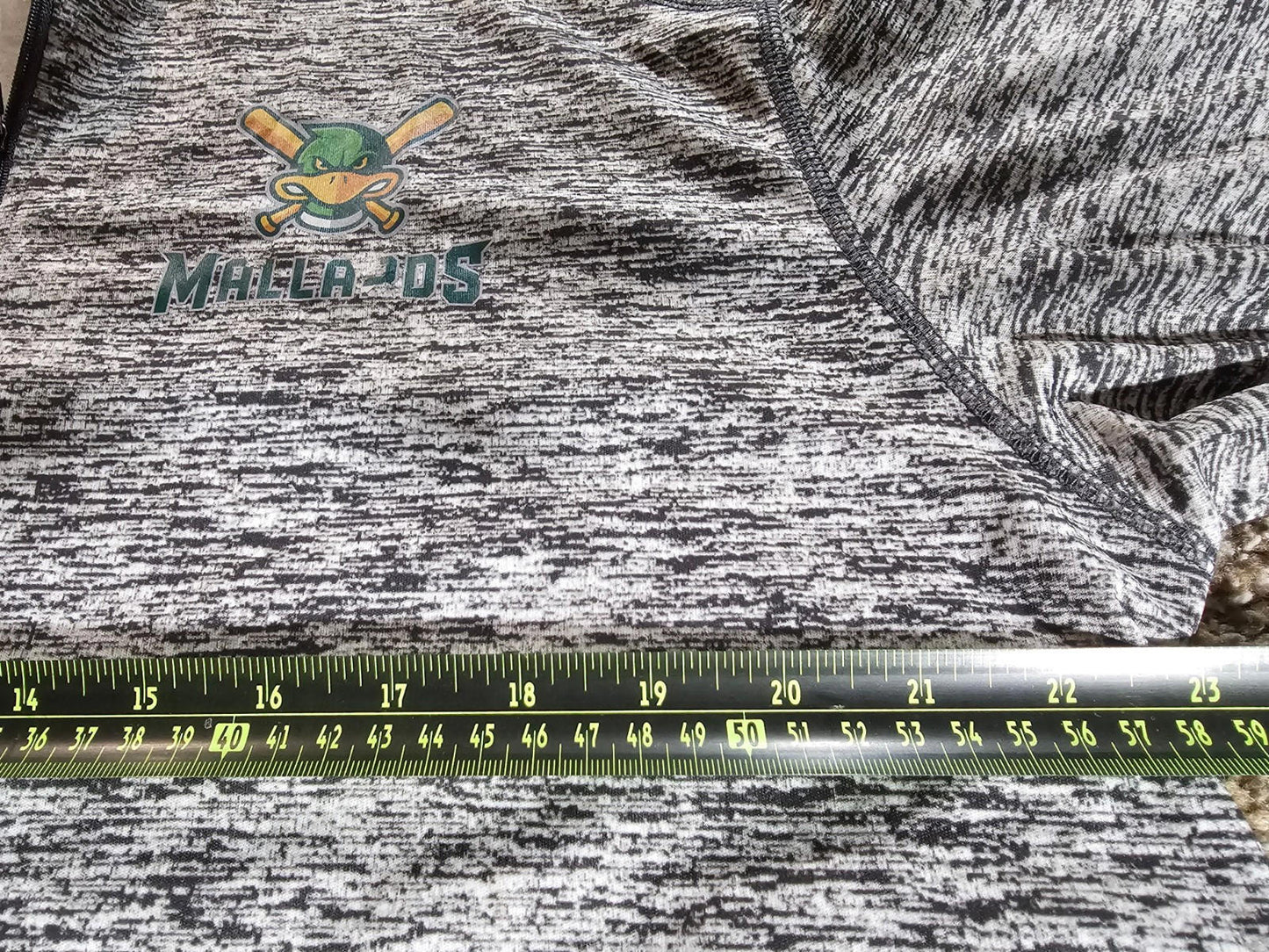 Badger Sport Madison Mallards 1/4 Zip Pullover Mens XL Gray