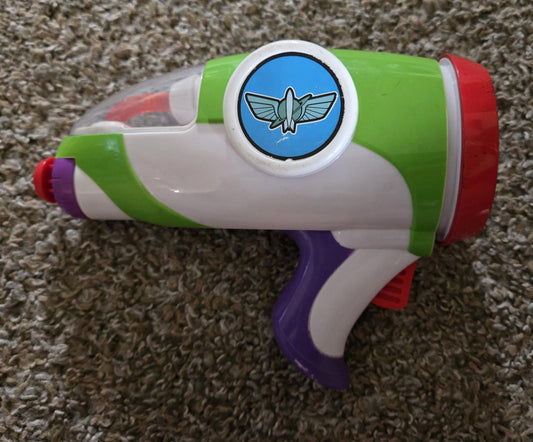 2009 Disney Pixar Buzz Lightyear Dart Gun WITHOUT Darts **NOT TESTED**
