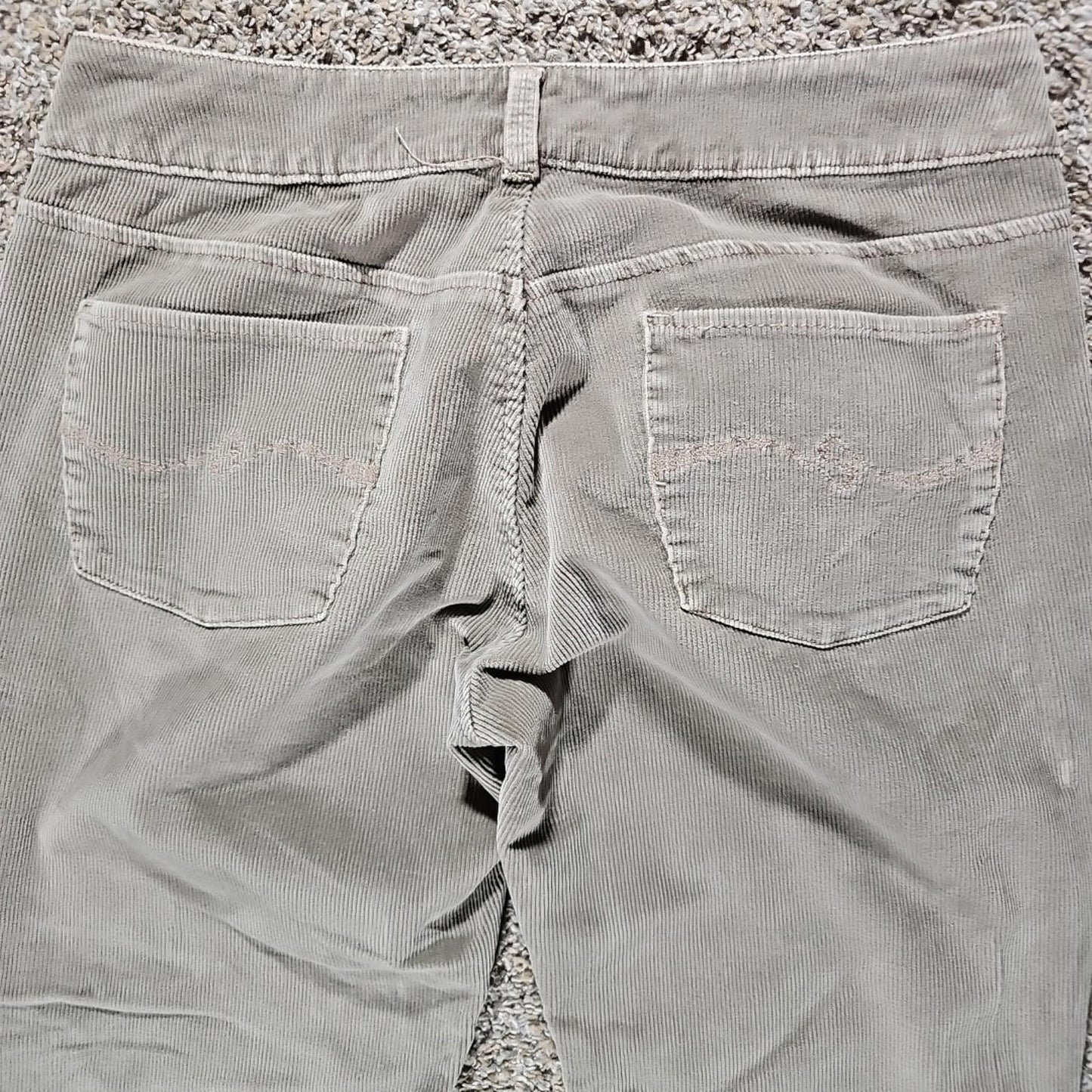 Silver Jeans Corduroy Womens Flared Pants 32x32