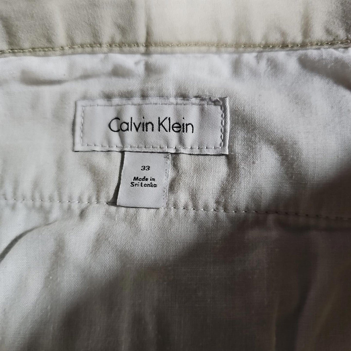 Calvin Klein 33 Shorts Stained