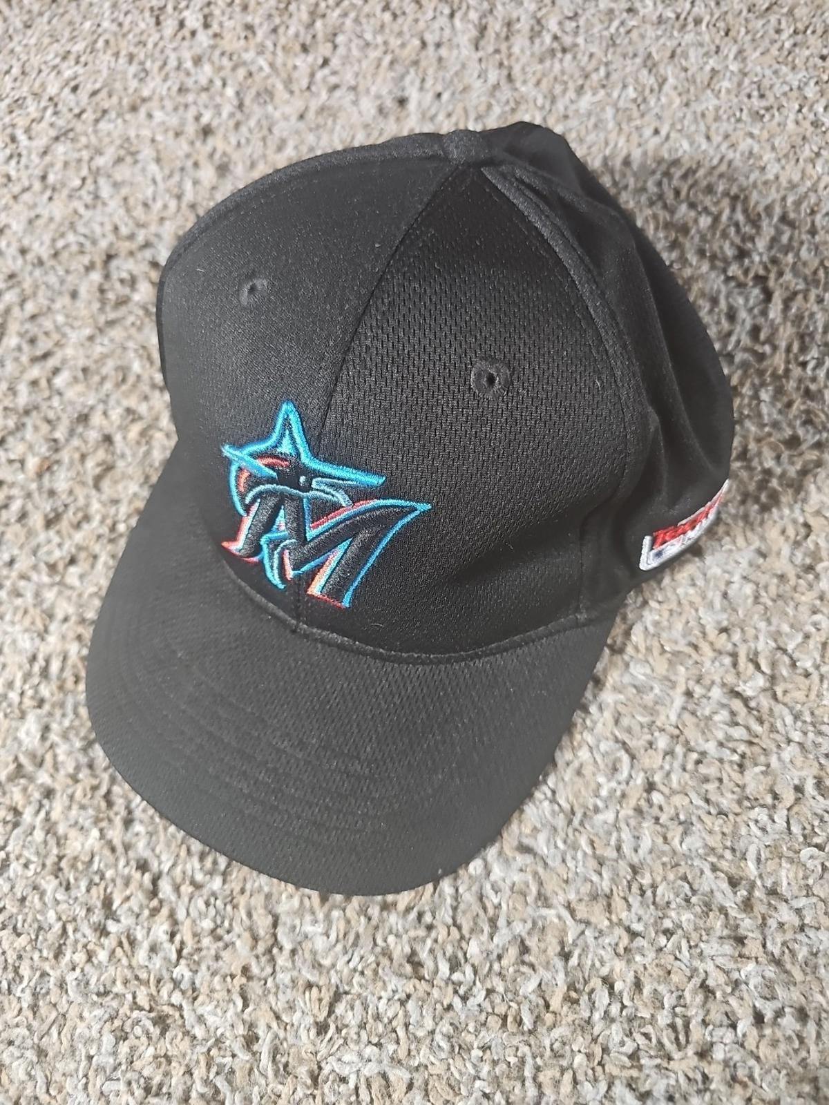 Team MLB Florida Marlins Youth Strapback Baseball Hat Black