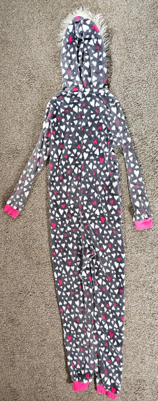 secret treasures hooded hearts allover 1 Piece pajamas M