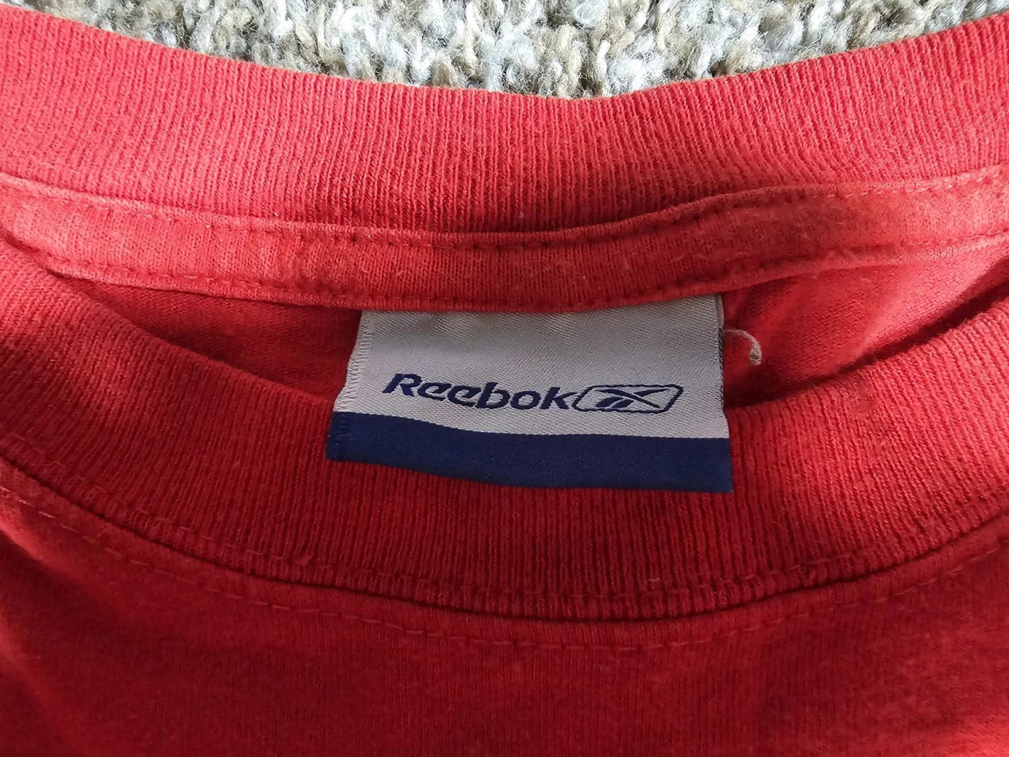 Reebok Wisconsin Badgers t-shirt red 5/6XL?