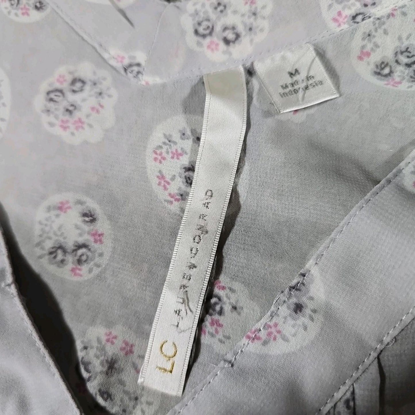 LC Lauren Conrad Sheer Blouse Floral M