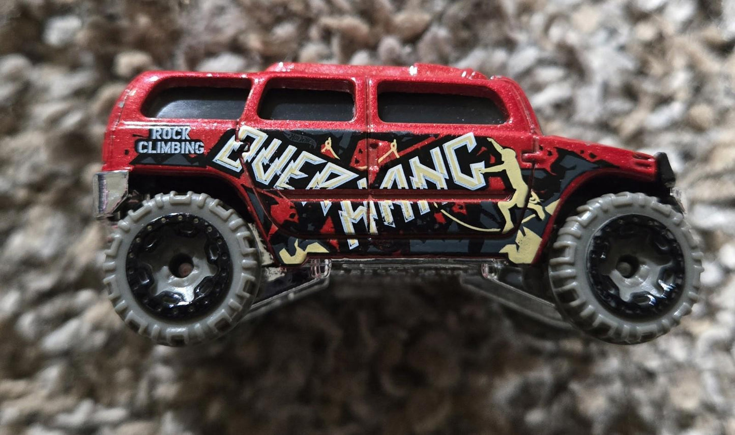 2003 Mattel Rock Climbing Over Hang Car