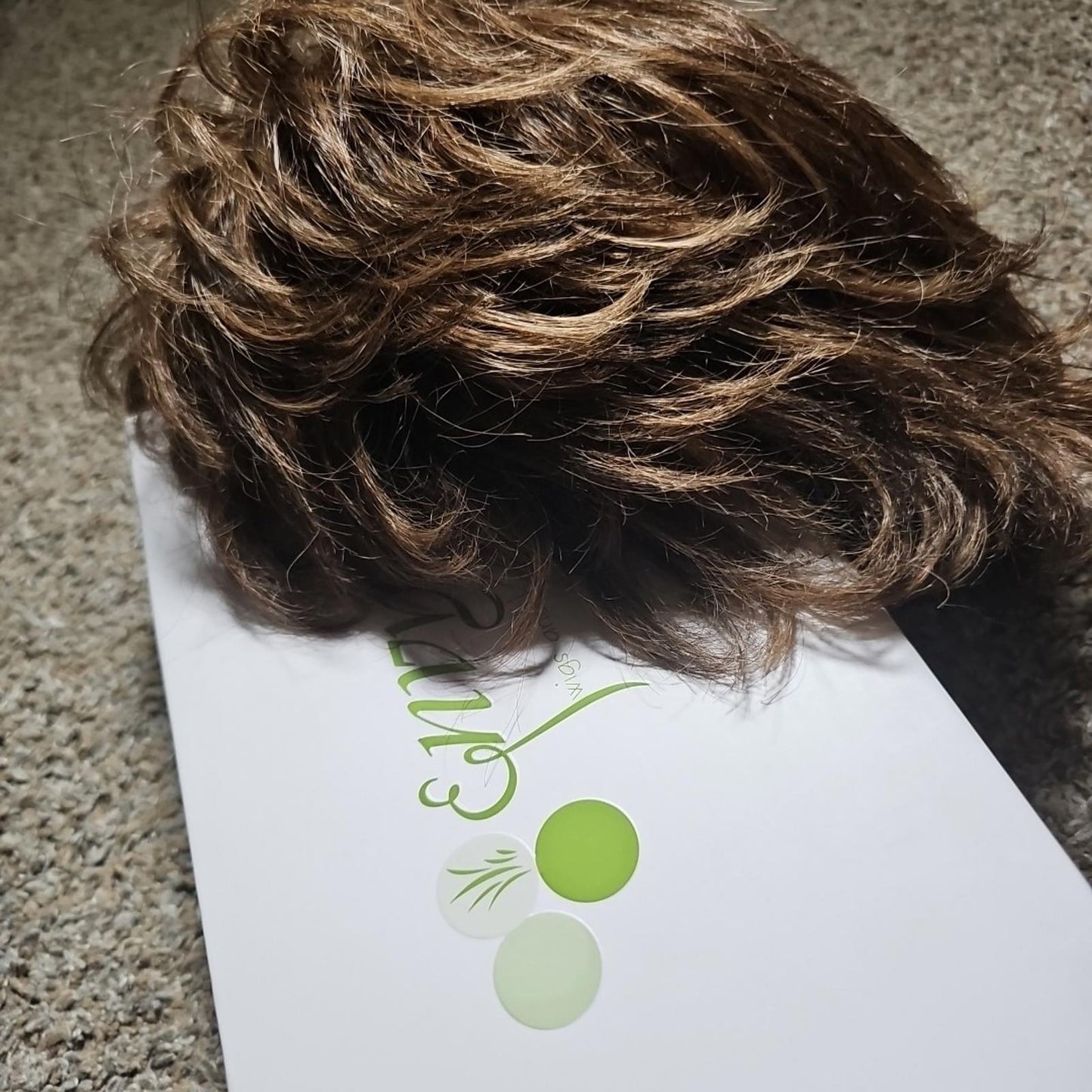 envy wigs for women Alyssa medium brown 100% Konekalon Fiber