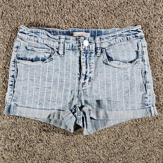 SO Lowrise Favorite Shortie Sz 11 Shorts