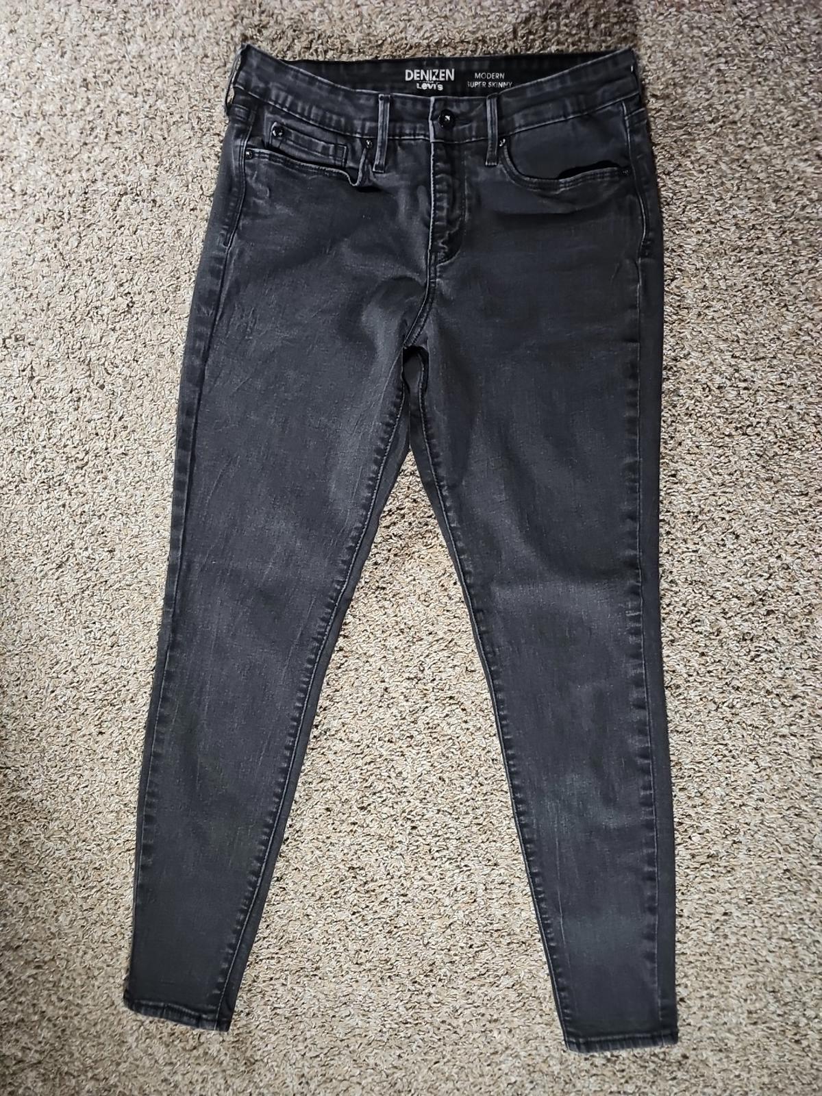 Denizen Levis Black Jeans Modern Super Skinny 10-W30