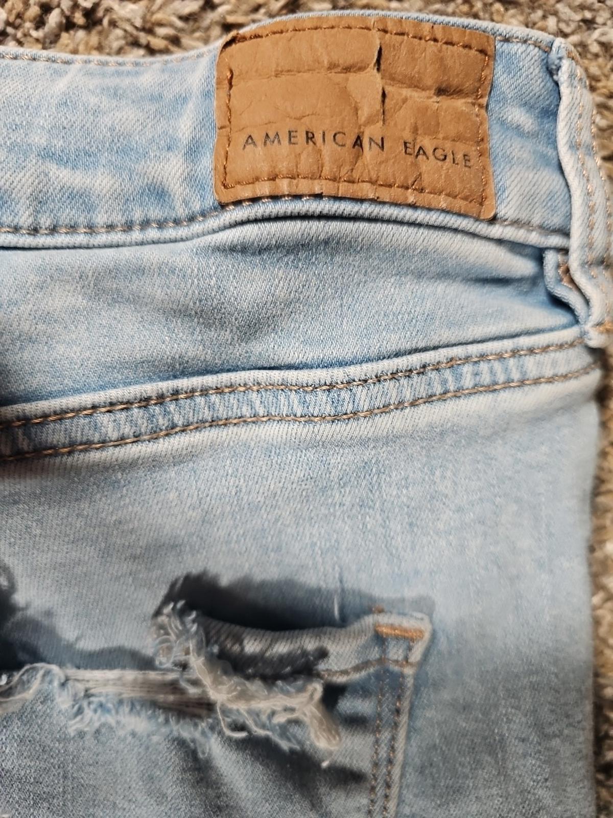 American Eagle Next Level Stretch Sz 16 Destroyed Jeans