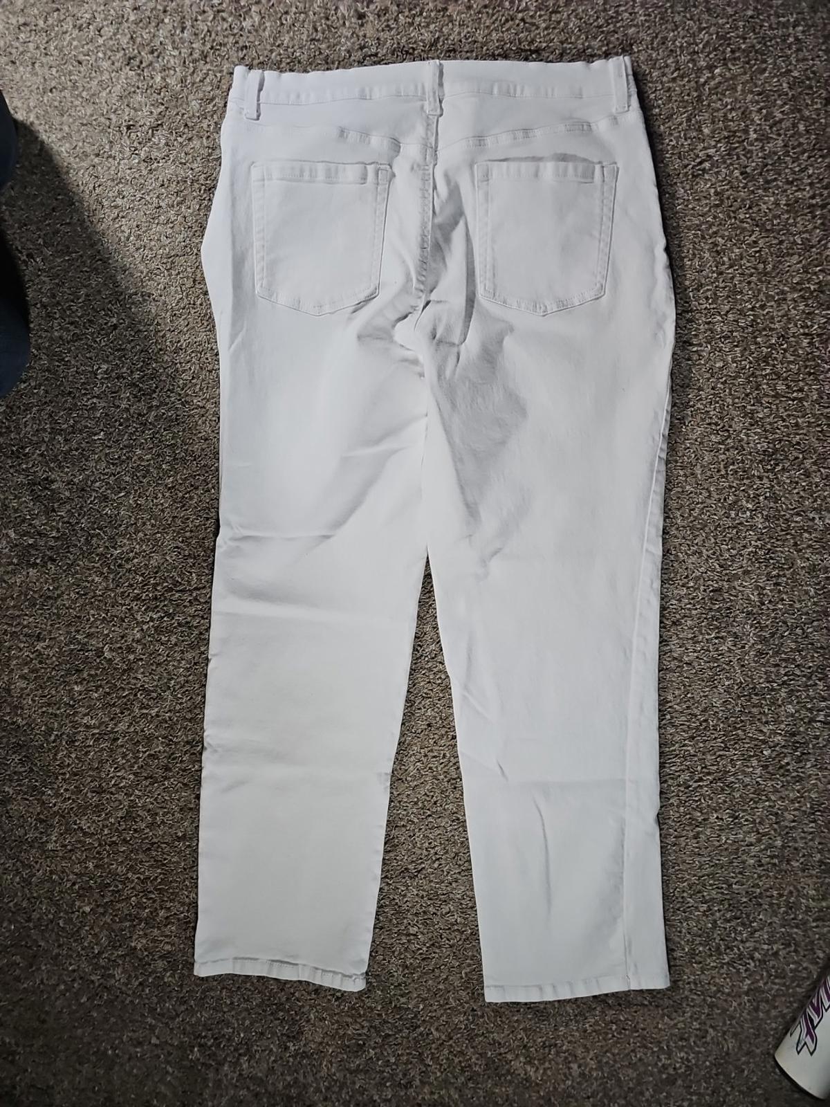 Gloria Vanderbilt Amanda Sz 14 White Jeans