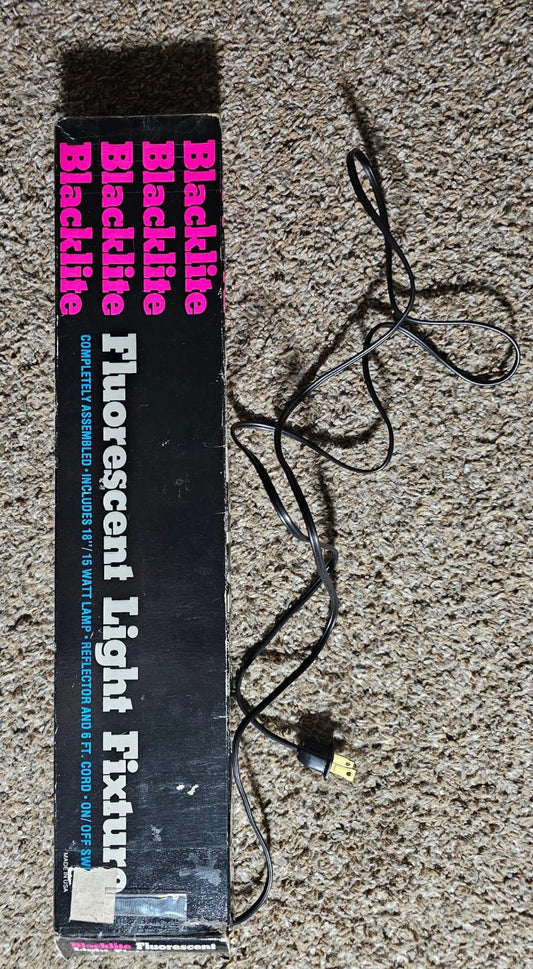 Vintage Blacklite 15W Fluorescent Light Fixture 18” w/ 6ft Cord TESTED