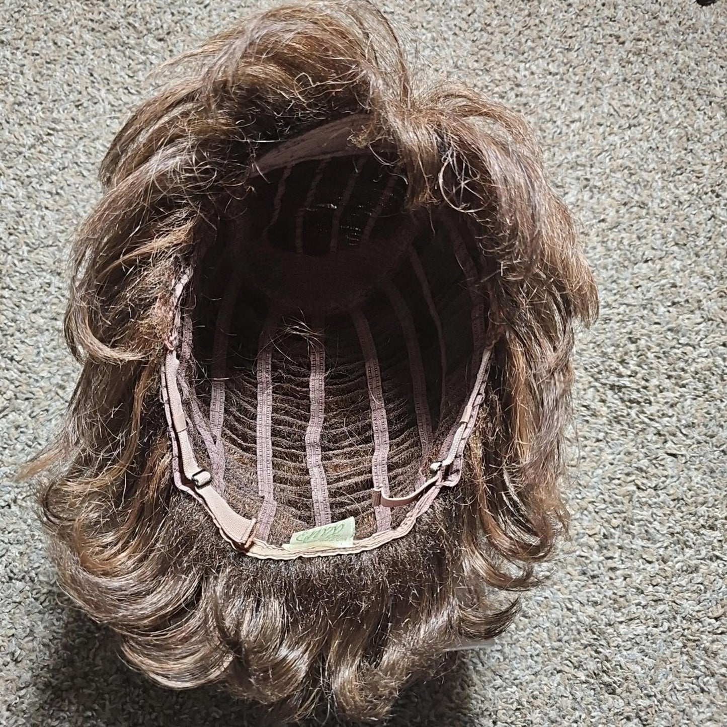 envy wigs for women Alyssa medium brown 100% Konekalon Fiber